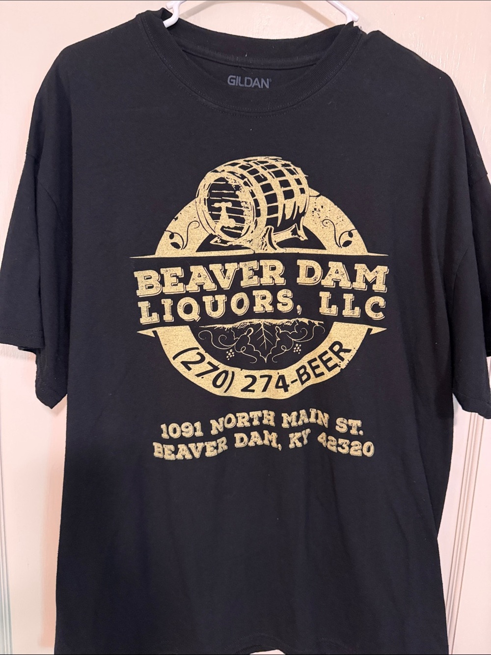 Gildan Men’s Black T-Shirt with Gold Beaver Dam Liquors Logo